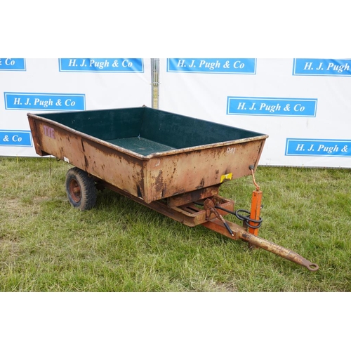 289 - Single axle 7ft tipping trailer +VAT