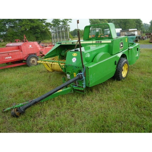 298 - John Deere 359 baler. Working order