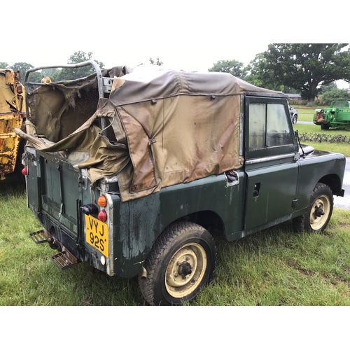 243 - Land Rover Series 90 soft top. Reg. VYJ 92S. No V5