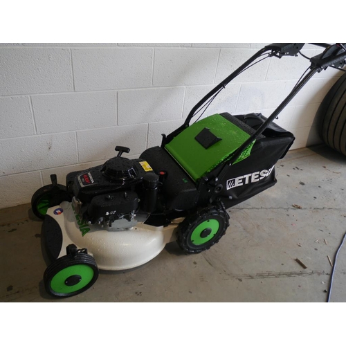 80 - Etesia LH Honda mower with box +VAT