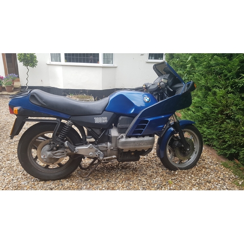 350 - BMW K100 1000cc motorcycle. 1984 
147,439 miles only.
Runs.
New Motobatt gel battery fitted costing ... 