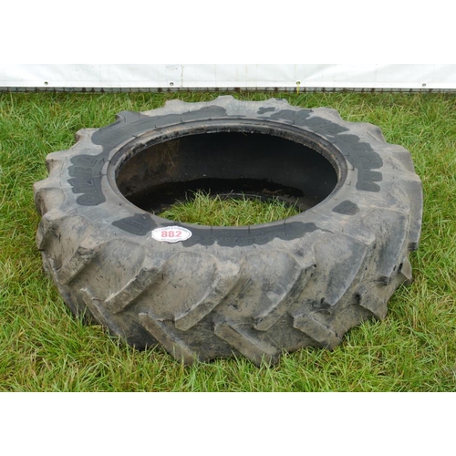 882 - Tractor tyre 340/85-28