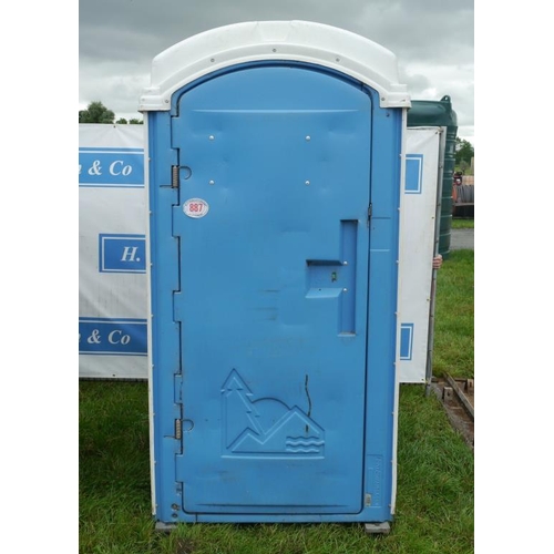 887 - Portable toilet