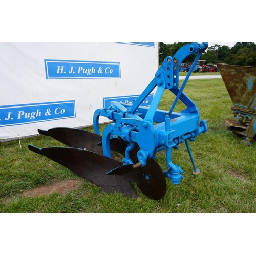 210 - Ransome TS90 2 furrow plough