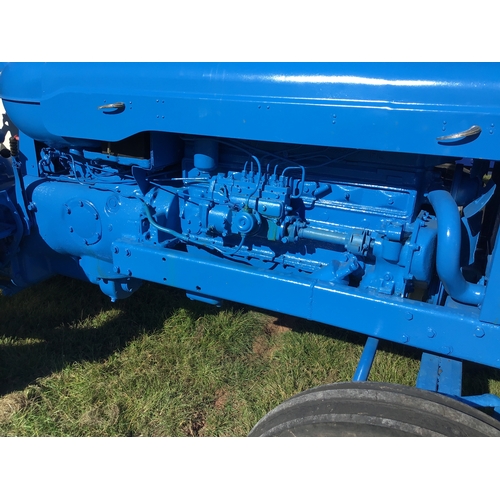 338 - Fordson Super Major 6 cylinder tractor