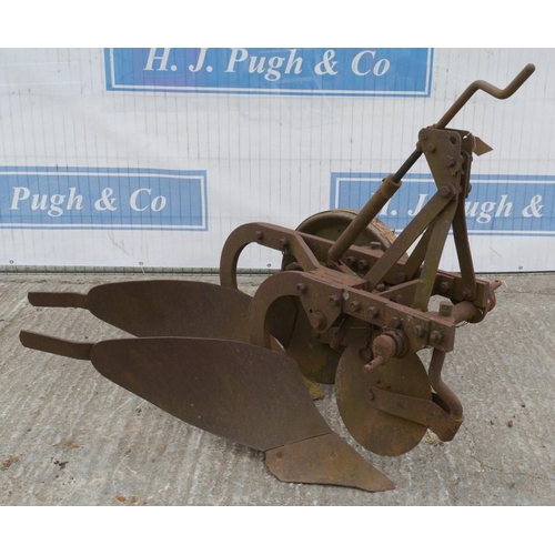 256 - David Brown 2 furrow plough with wheel