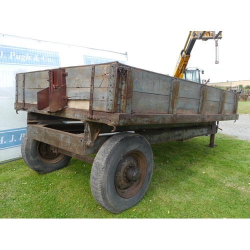 375 - Ferguson 3ton MkI tipping trailer with original drawbar linkage. Type FJE40. c/w 9 hole drawbar, hit... 