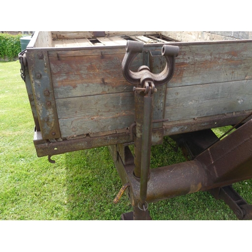 375 - Ferguson 3ton MkI tipping trailer with original drawbar linkage. Type FJE40. c/w 9 hole drawbar, hit... 