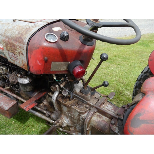 387 - Massey Ferguson FE35 tractor. 1958. SN.SDF866669. Ex Coucil tractor. Runs and drives. Trailer brakes... 