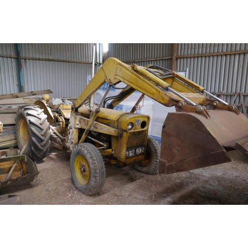 389 - Massey Ferguson 203 tractor with loader and back actor. Barn find. SN. D700808. Reg. B82 BWZ. V5