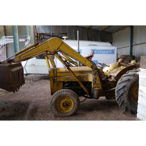 389 - Massey Ferguson 203 tractor with loader and back actor. Barn find. SN. D700808. Reg. B82 BWZ. V5