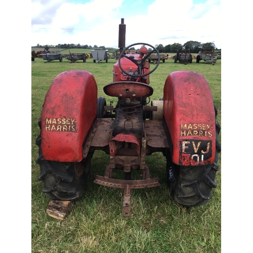 867 - Massey Harris 744PD tractor. SN 126
Pre production model. 1949. 6 cylinder. Runs well. Reg FVJ 701