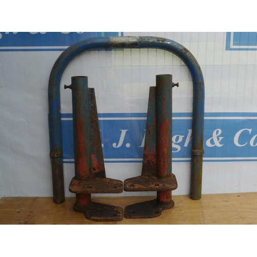 35 - Titan safety frame for Ferguson T20, Massey Ferguson 35, Ford