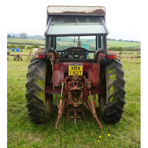 138 - International 584 tractor 4245hrs recorded.Runs. Reg. XBX 192T+VAT