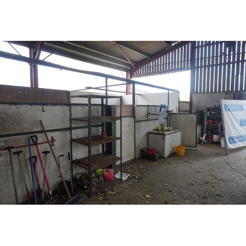 250 - 2 Sectional stables of 2 front and 2 sides. 12x12ft each +VAT