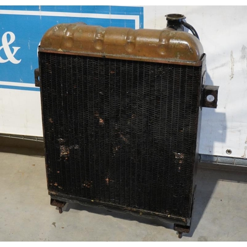 351 - Jaguar MkII radiator