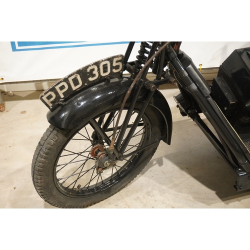 436 - Stanley Argson electric trike. 1950s. 4 speed and reverse. Very fast and runs well. Restored a few y... 