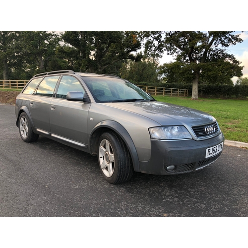 439 - Audi A6 All road Quattro automatic. 2003. 2671cc petrol engine. 290,000 miles.  Clean black leather ... 