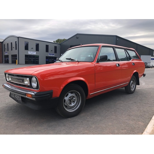 424 - Morris Marina estate car. 1980. 1700cc. MOT. 58,617 miles. Reg JUX489V. V5