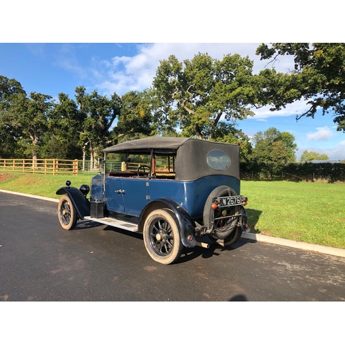 414 - Riley 4dr Deluxe Tourer. 1925. 4/5 seats. Very original. Drove to saleroom. 1645cc. 4 Gears, 19