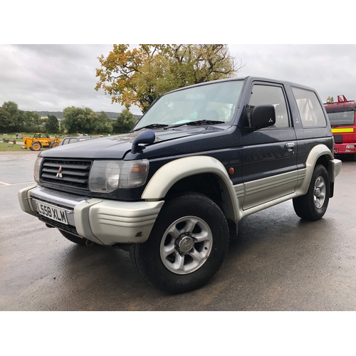 458 - Mitsubishi Shogun Pajero. Starts and runs. Recent history. Mot until November 9th 2020. Reg L558XLM.