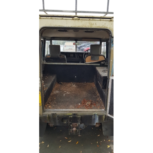 463 - Land Rover series 3. 1983. 2286cc diesel. Barn find, been stored for over 10 years. No log book, no ... 