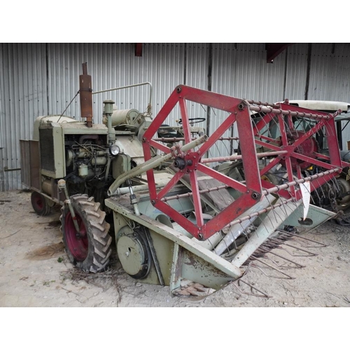 104 - 1966 Claas Columbus combine, 4 cylinder diesel engine, very good original condition. Supplied to Fis... 