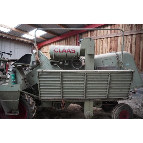 104 - 1966 Claas Columbus combine, 4 cylinder diesel engine, very good original condition. Supplied to Fis... 