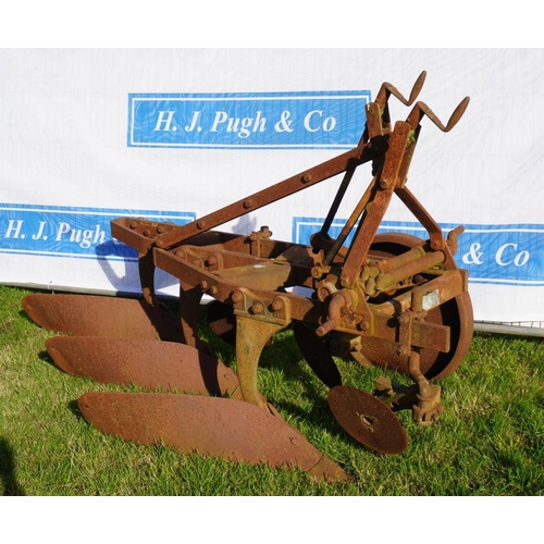 115 - Ford Ransome 3 furrow plough