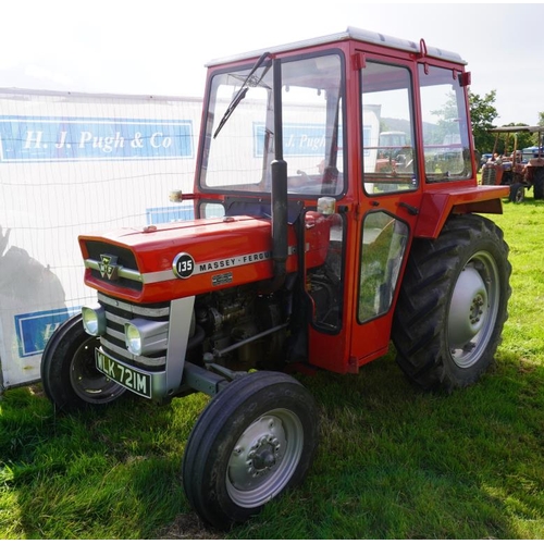 162 - Massey Ferguson 135 tractor. Duncan cab. showing only 916hrs. Supplied by Lenfield Farm Services. Re... 