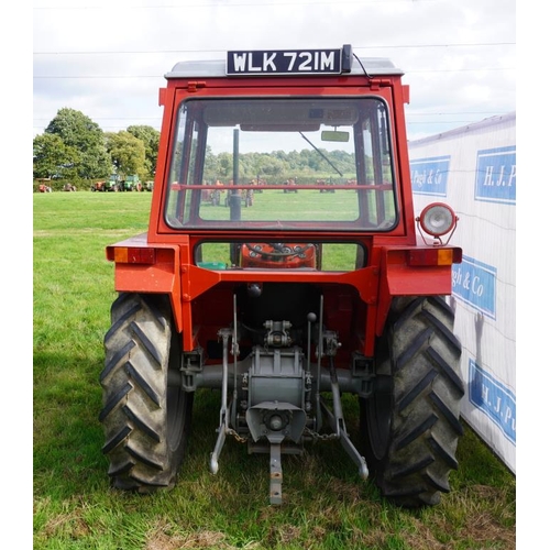 162 - Massey Ferguson 135 tractor. Duncan cab. showing only 916hrs. Supplied by Lenfield Farm Services. Re... 