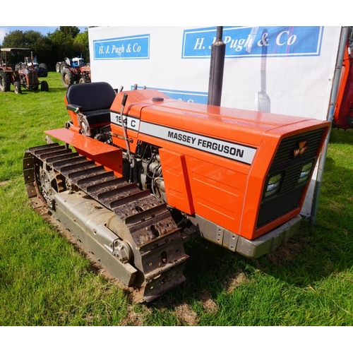 164 - Massey Ferguson 154C crawler. Very tidy. showing 1681hrs. Rear linkage, drawbar. SN. 32106336