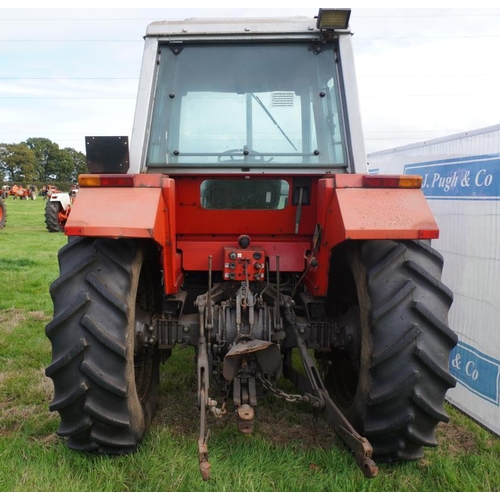 168 - Massey Ferguson 690 tractor. Front weights. showing only 199hrs.Perkins 4.248 engine. Automatic pick... 