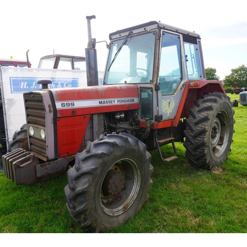 169 - Massey Ferguson 699 tractor. 4WD. With Perkins 6.60 engine. 10 Massey Ferguson 27kg  front weights. ... 