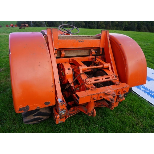 216 - David Brown Tugmaster tractor with David Brown winch, early restoration. New to Beaulieu Airport