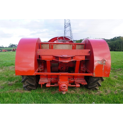 217 - David Taskmaster tractor. PTO, belt pulley. SN. P29273