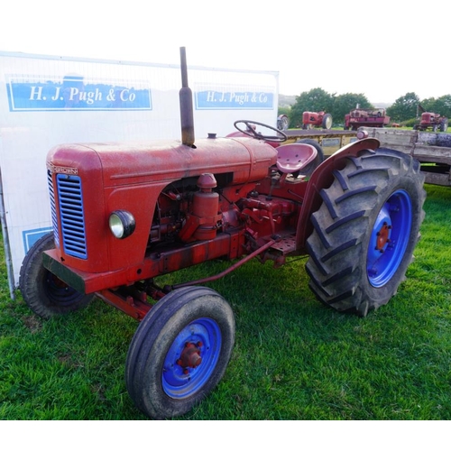 224 - David Brown 900 tractor. Early restoration.