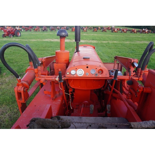 232 - David Brown 50D tractor. Blaw Knox angle blade