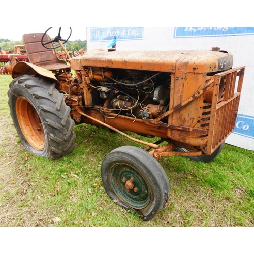 468 - Renault R3042 tractor. SN. 5052