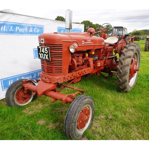 481 - International BMD Super tractor. Reg. 745 XUX  V5