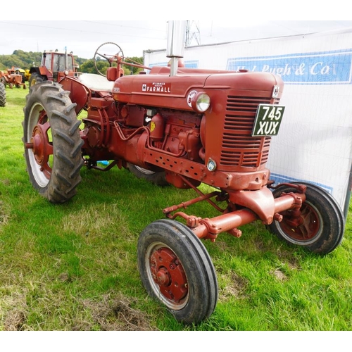 481 - International BMD Super tractor. Reg. 745 XUX  V5