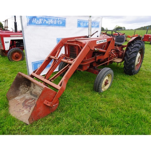 497 - International B434 tractor with Quickie loader. SN. B3566