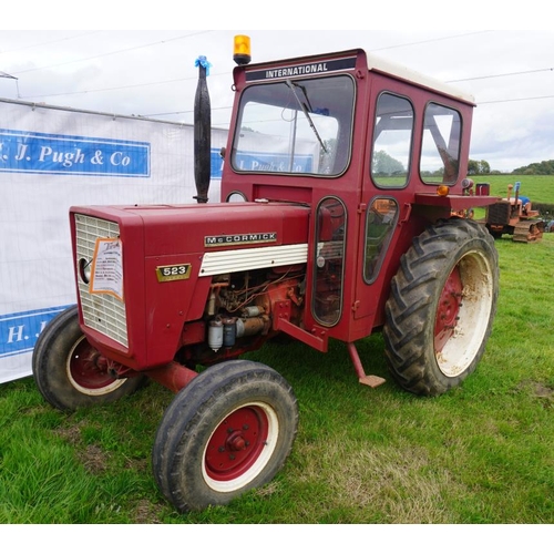 506 - International 523 tractor. Agrimatic cab. SN. 5989. Reg. WNG 247H  V5