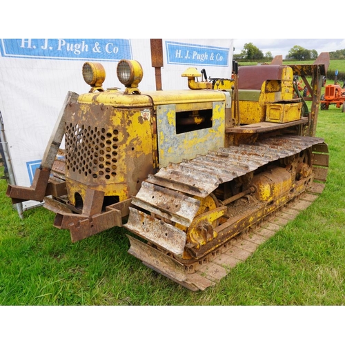 509 - International BTD6 Crawler. Boughton winch, anchors, front guards. SN. 19470