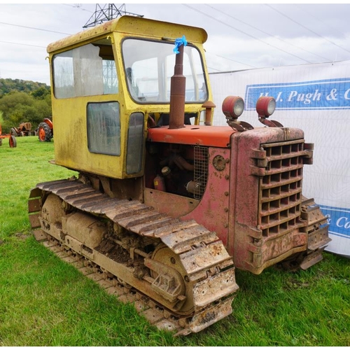 510 - International BTD8 crawler tractor. Cab. SN. 3268. Some docs