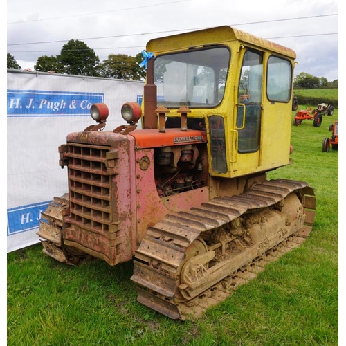 510 - International BTD8 crawler tractor. Cab. SN. 3268. Some docs