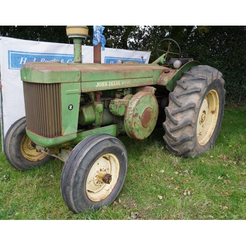 540 - John Deere R tractor