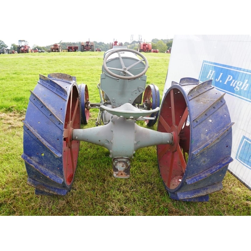 65 - 1918 Fordson F tractor on steel wheels, runs