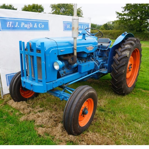 76 - Fordson Power Major tractor. Radiator guard, early restoration, new tyres and battery, Supplied by E... 