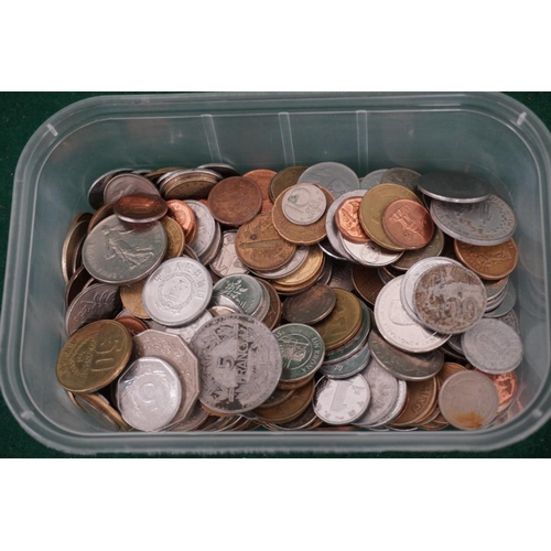 308 - Tub of assorted coins